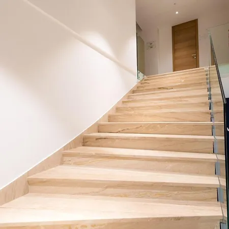 Ajdovec Szálloda Sevnica