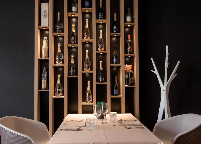 Ajdovec Szálloda 3*